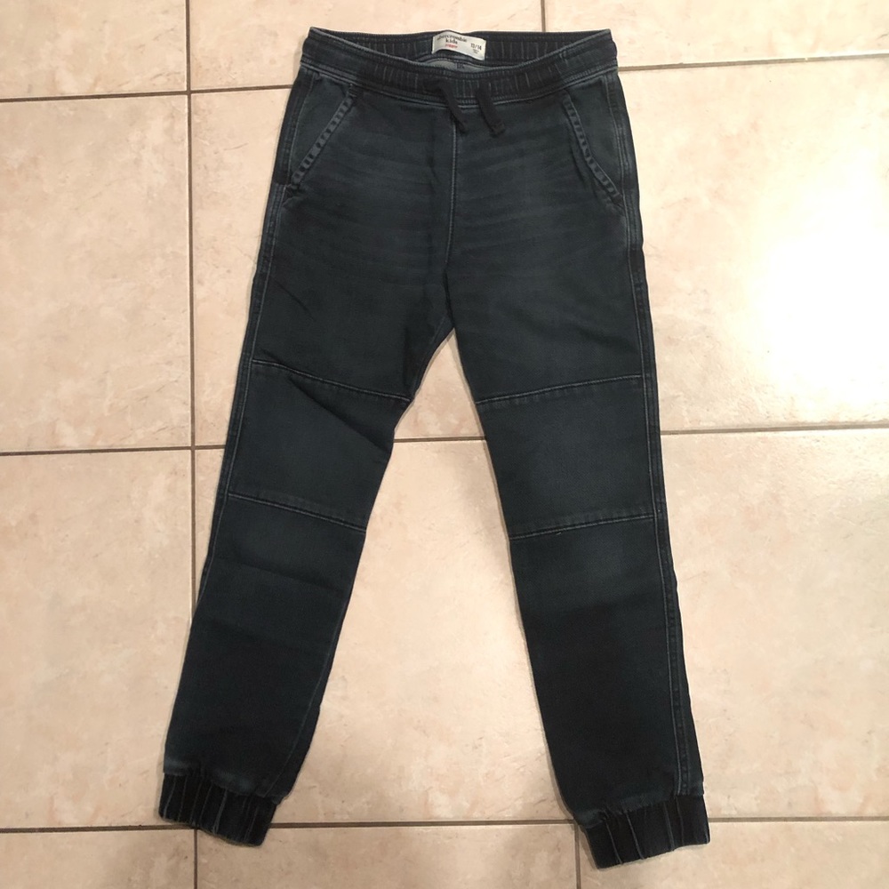 Abercrombie boys joggers